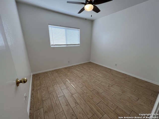Image 16 of 19 For 109 Bethany Way