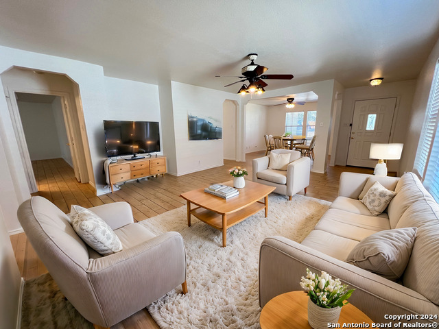 Image 3 of 19 For 109 Bethany Way