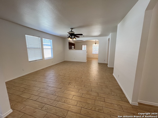 Image 5 of 19 For 109 Bethany Way