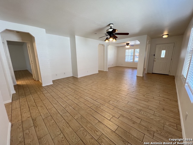Image 6 of 19 For 109 Bethany Way