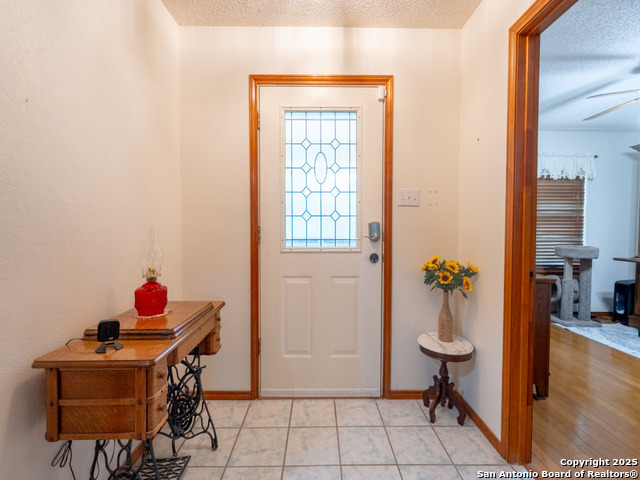 Image 4 of 29 For 2126 River Oaks