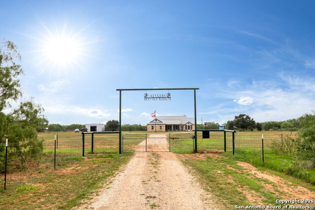 Details for 7850 Fm 1549, Bigfoot, TX 78005