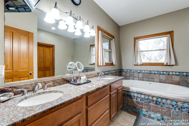 Listing photo id 14 for 1657 County Road 434