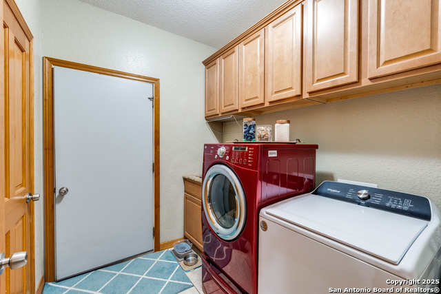 Listing photo id 19 for 1657 County Road 434