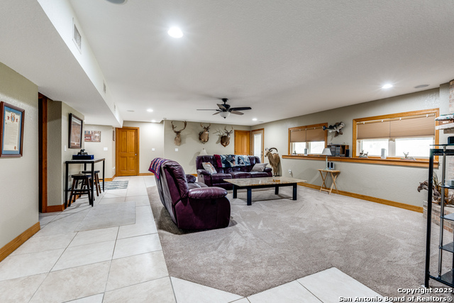 Listing photo id 21 for 1657 County Road 434