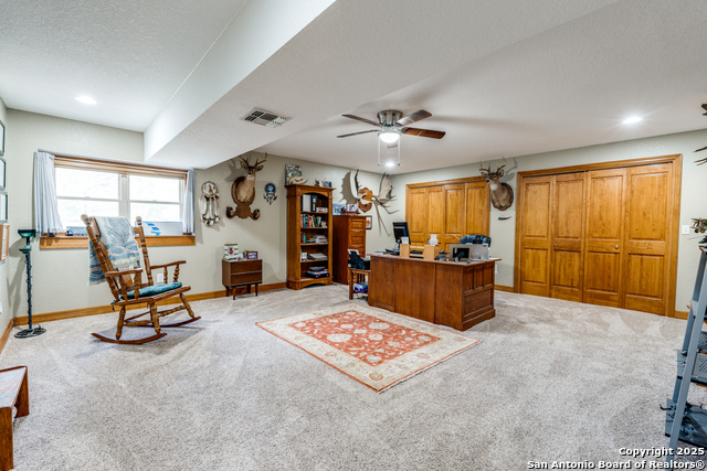 Listing photo id 24 for 1657 County Road 434