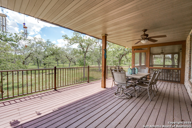 Listing photo id 28 for 1657 County Road 434
