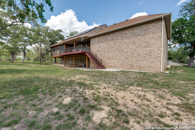 Listing photo id 32 for 1657 County Road 434