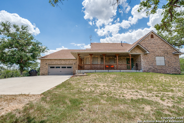 Listing photo id 3 for 1657 County Road 434