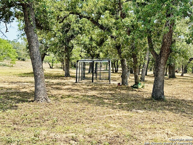 Listing photo id 53 for 1657 County Road 434