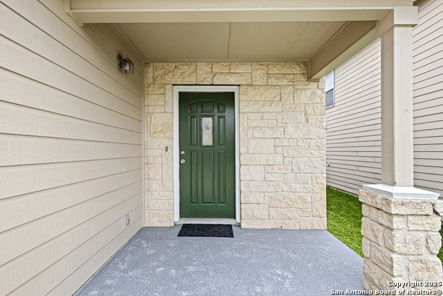 Image 3 of 25 For 3710 Hideaway Green