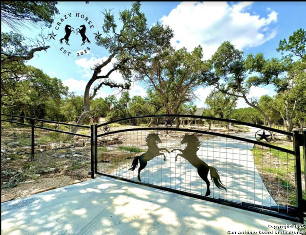 Details for 181 Crazy Horse, Canyon Lake, TX 78133