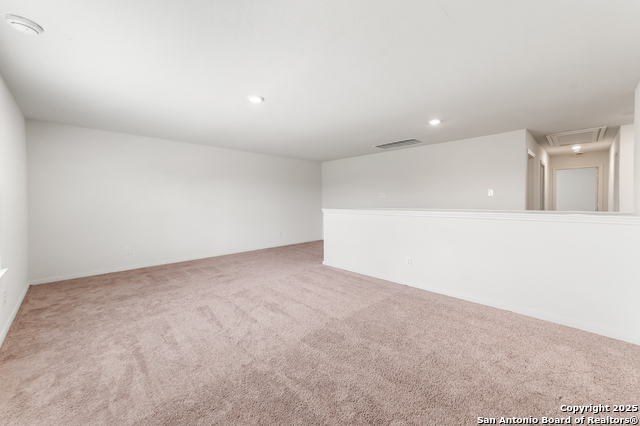 Listing photo id 19 for 15102 Jetfire