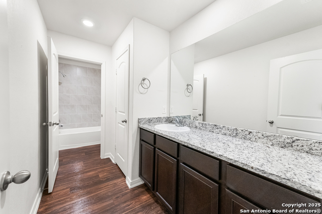 Listing photo id 26 for 15102 Jetfire