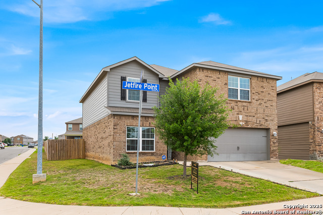 Listing photo id 1 for 15102 Jetfire