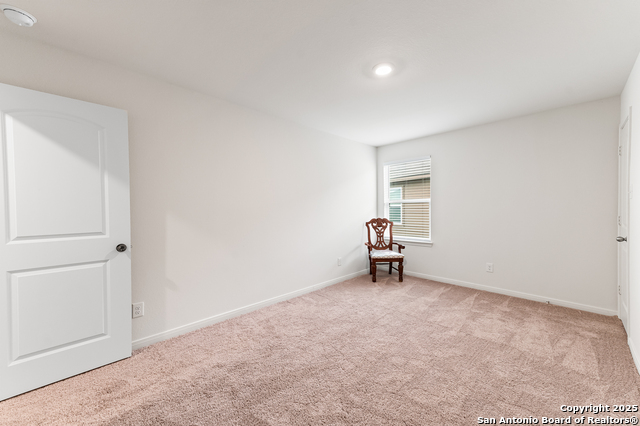 Listing photo id 28 for 15102 Jetfire