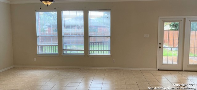 Image 6 of 21 For 8014 Jalane Park