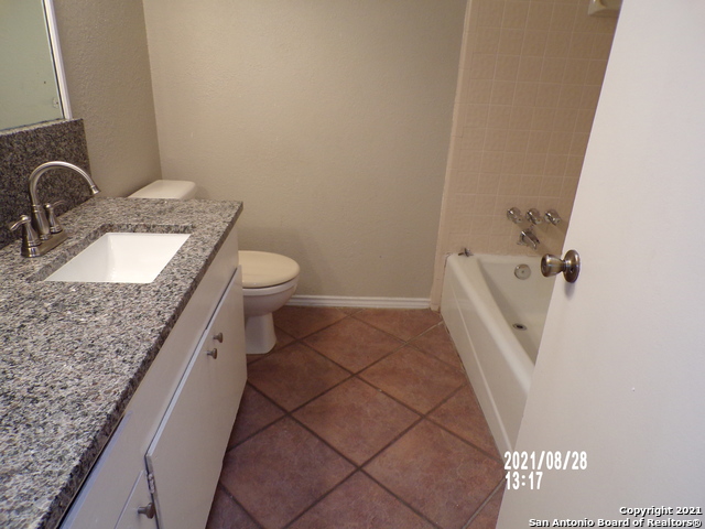 Image 13 of 17 For 6815 Farrow Pl