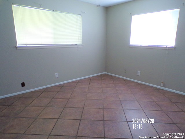 Image 14 of 17 For 6815 Farrow Pl