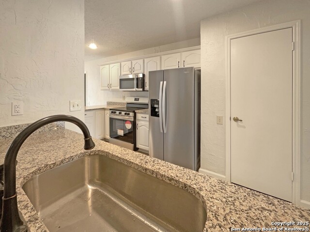 Image 18 of 42 For 3904 Pecan