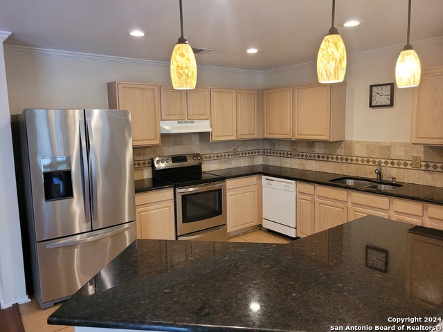 Image 21 of 107 For 22026 Kenton Knl