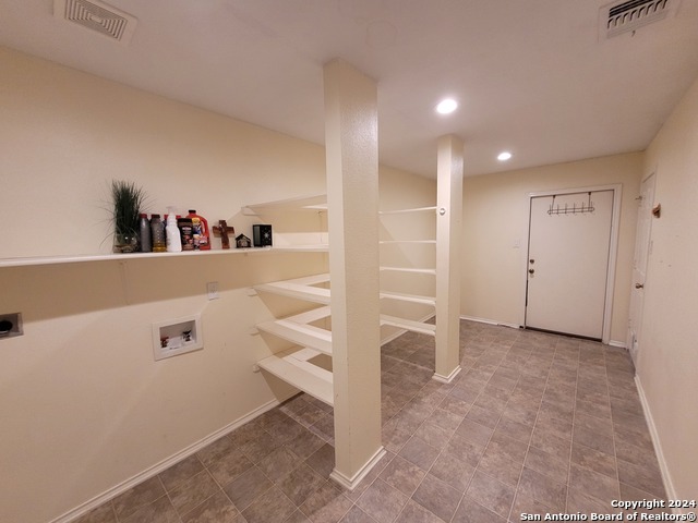 Image 33 of 107 For 22026 Kenton Knl