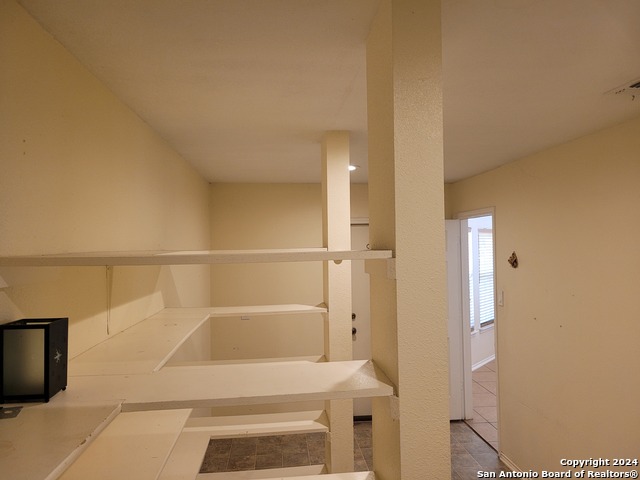 Image 34 of 107 For 22026 Kenton Knl