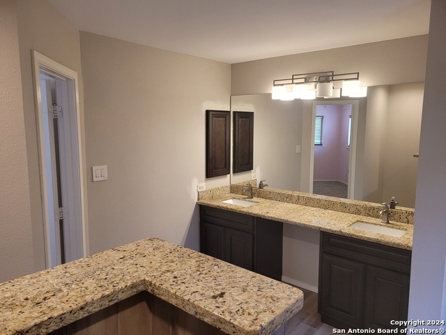 Image 63 of 107 For 22026 Kenton Knl