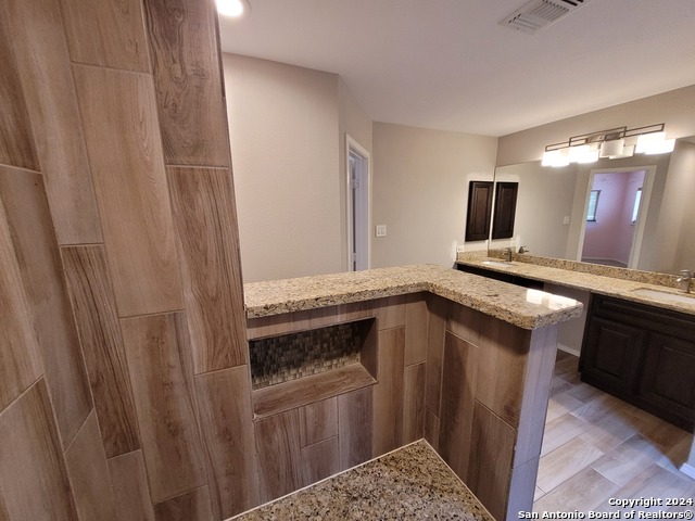 Image 64 of 107 For 22026 Kenton Knl