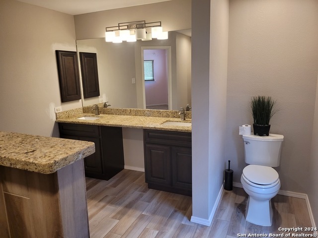 Image 66 of 107 For 22026 Kenton Knl