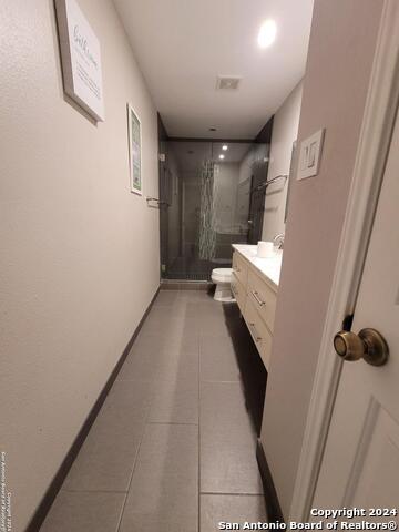 Image 69 of 107 For 22026 Kenton Knl