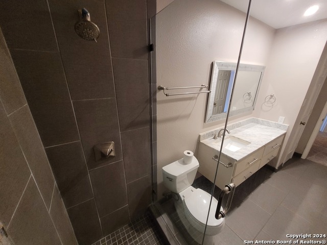 Image 77 of 107 For 22026 Kenton Knl