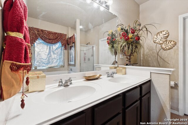 Listing photo id 20 for 6018 Upland