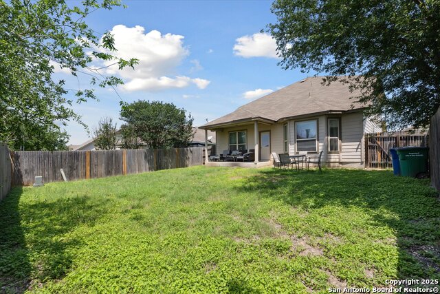 Listing photo id 35 for 6018 Upland