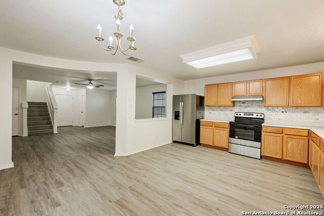 Image 13 of 29 For 111 Arrow Oaks