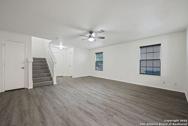 Image 9 of 29 For 111 Arrow Oaks