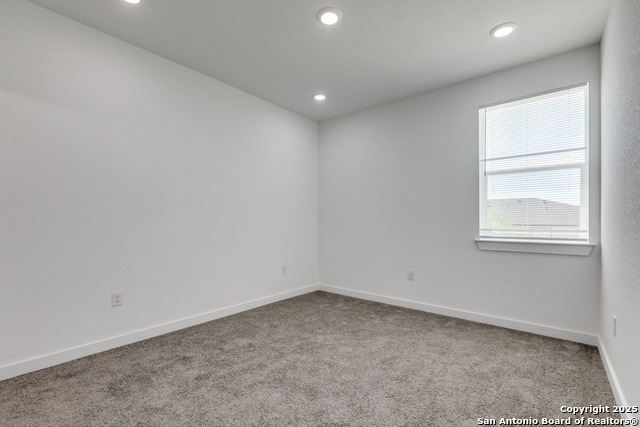 Image 8 of 12 For 5415 Ingram Rd  1102