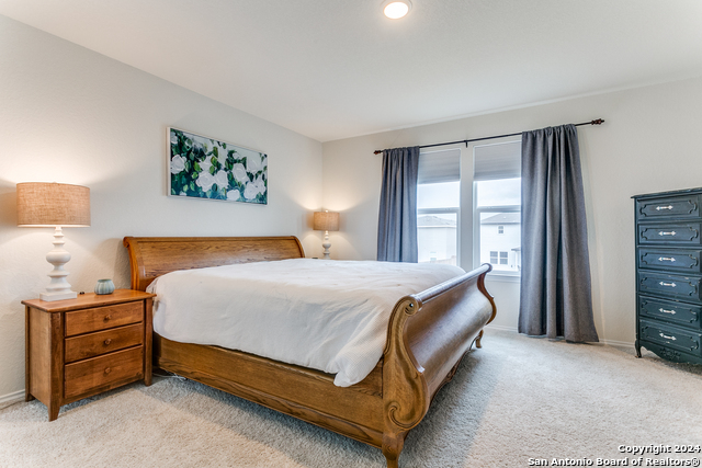 Listing photo id 17 for 6231 Fieldrun