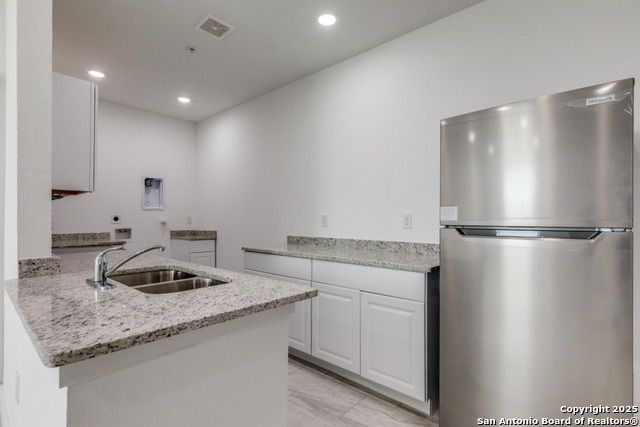 Image 6 of 10 For 5415 Ingram Rd  1201