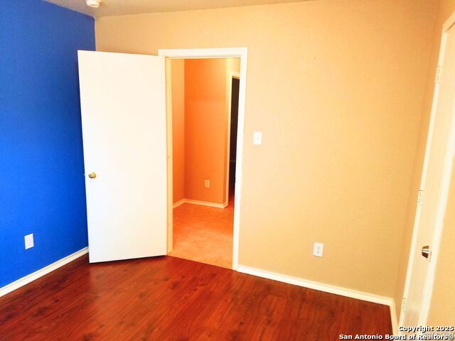 Image 11 of 13 For 131 Shadbush St