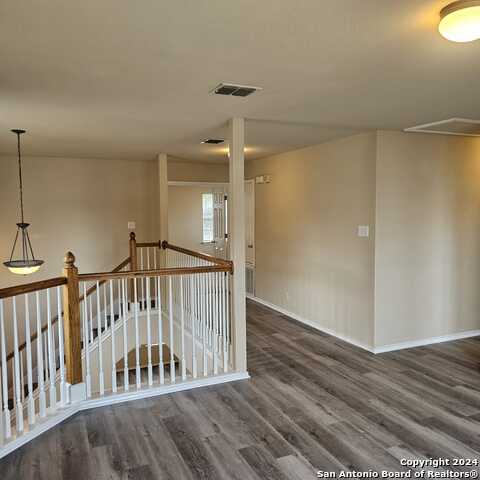Image 11 of 22 For 4007 Dunn Oak Dr