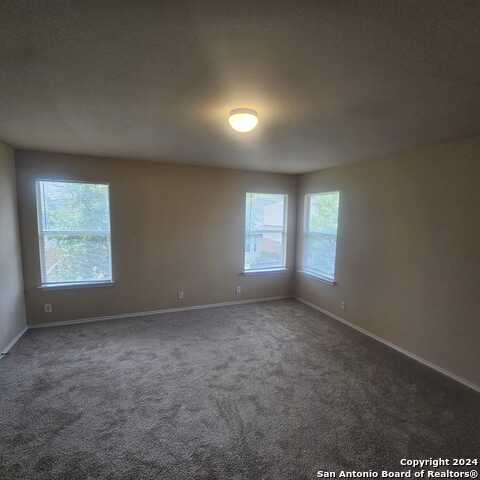 Image 19 of 22 For 4007 Dunn Oak Dr