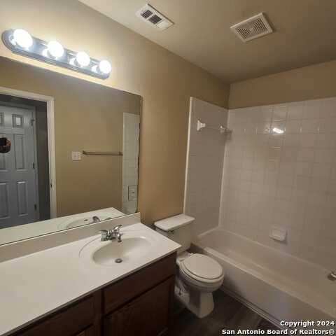 Image 21 of 22 For 4007 Dunn Oak Dr