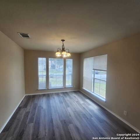 Image 8 of 22 For 4007 Dunn Oak Dr