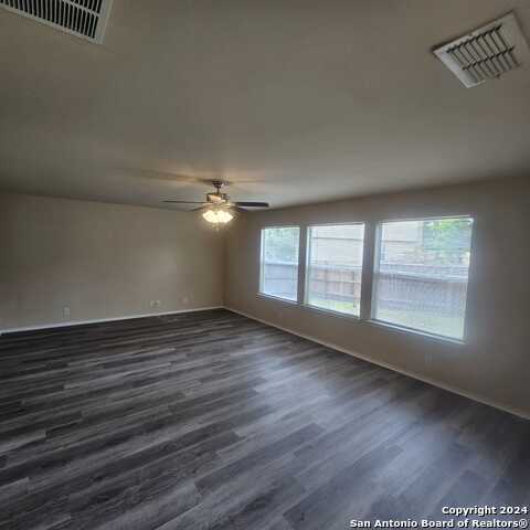 Image 9 of 22 For 4007 Dunn Oak Dr