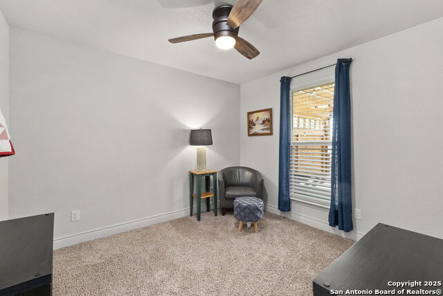 Listing photo id 16 for 177 Glenvalley Circle