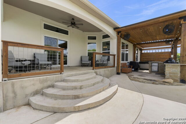 Listing photo id 26 for 177 Glenvalley Circle