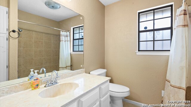 Image 13 of 16 For 5864 Royal Ridge