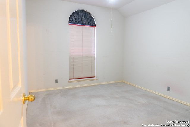Image 20 of 25 For 17410 Canyon Breeze
