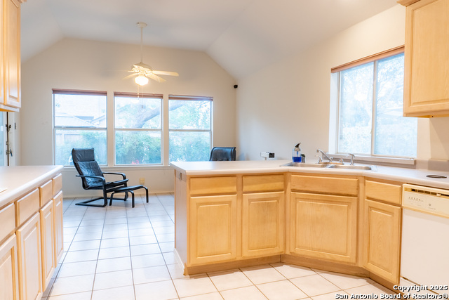 Image 9 of 25 For 17410 Canyon Breeze